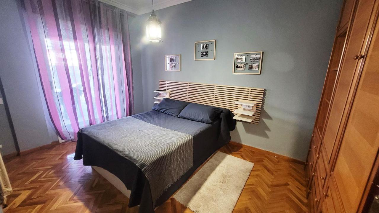Ferienwohnung El Hogar De Todos Ourense Exterior foto