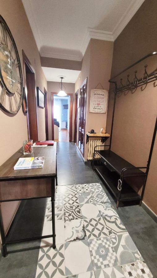 Ferienwohnung El Hogar De Todos Ourense Exterior foto