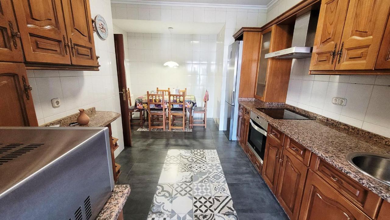 Ferienwohnung El Hogar De Todos Ourense Exterior foto