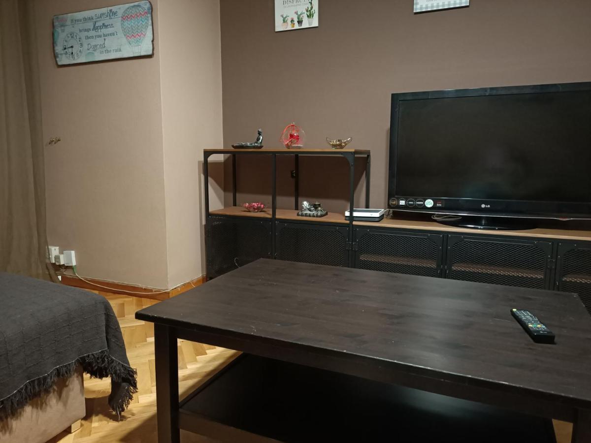 Ferienwohnung El Hogar De Todos Ourense Exterior foto